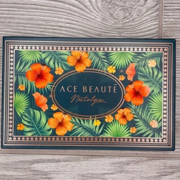 Ace Beaute Nostalgia EyeShadow Palette 15 shades New unused makeup beauty - Picture 2 of 6